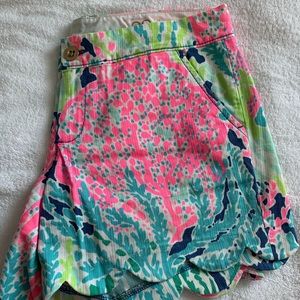 Lilly Pulitzer Buttercup shorts- Lets Cha Cha